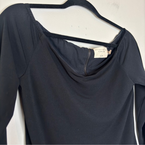Alice + Olivia Stacey Bendet Air Black Off The Shoulder Back Zip Bodysuit Size L - Picture 3 of 12